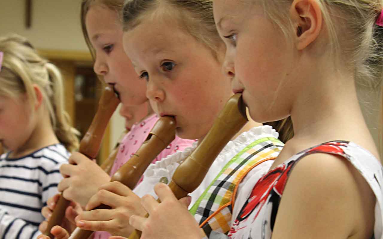 03_Musikverein-Langweid_Blockfoete_03_1280x800px.jpg