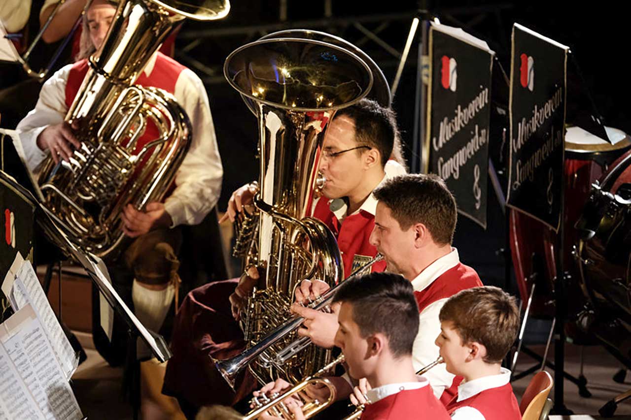 Musikverein-Langweid_Herbstkonzert_2019_07_Titel_1280x853px.jpg